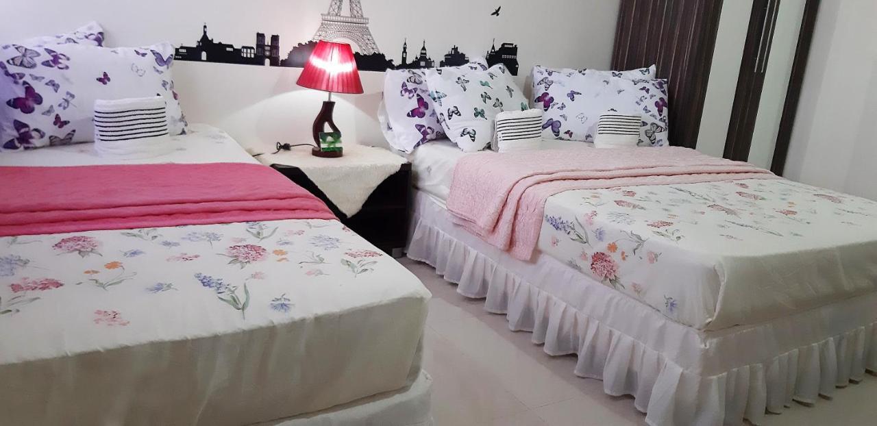A Cozy Fully Furnished Private Room In Condominium Unit. 宿务 外观 照片